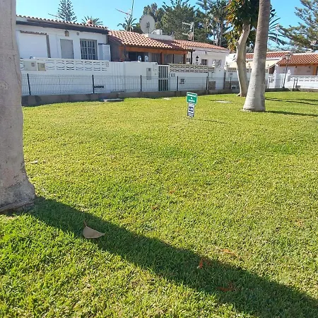 Relax 2 Bedrooms Wifi Free Big Terrace Сasa de vacaciones *