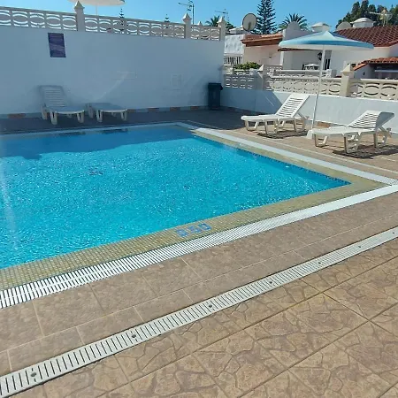 Relax 2 Bedrooms Wifi Free Big Terrace 펜션 코스타델실렌시오