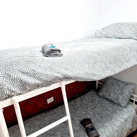 Relax 2 Bedrooms Wifi Free Big Terrace 펜션 코스타델실렌시오